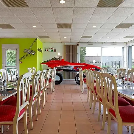 Enzo Relais Routier Hotel